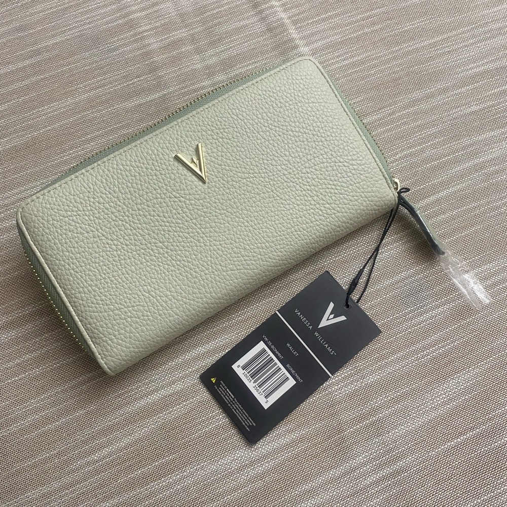 Vanessa Williams Bone/Mint Pebbled Textured Zip Around Faux Leather Designer